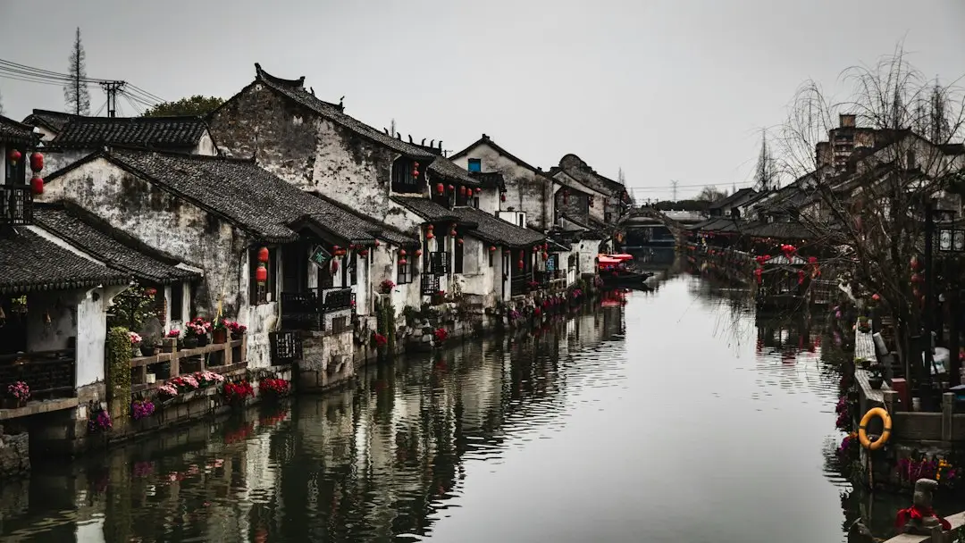 系统集成服务对比：聚益明洪科技与常见服务商的技术方案差异